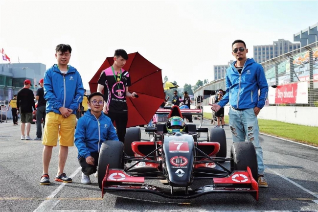 強林石化邀您共賞2019泛珠三角超級賽車節(jié)夏季賽18