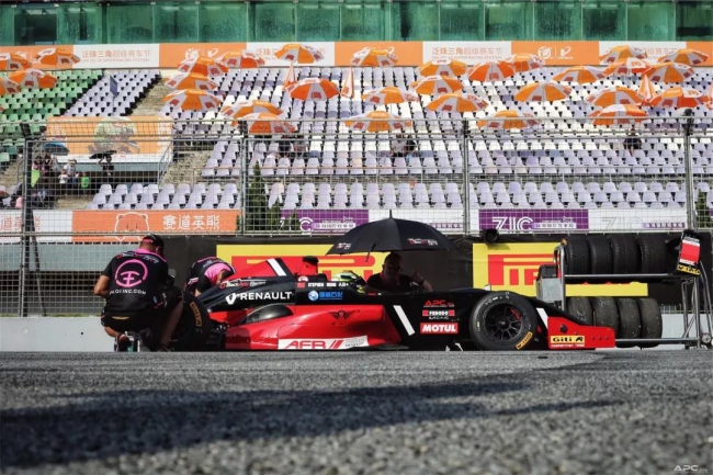 強林石化邀您共賞2019泛珠三角超級賽車節(jié)夏季賽6